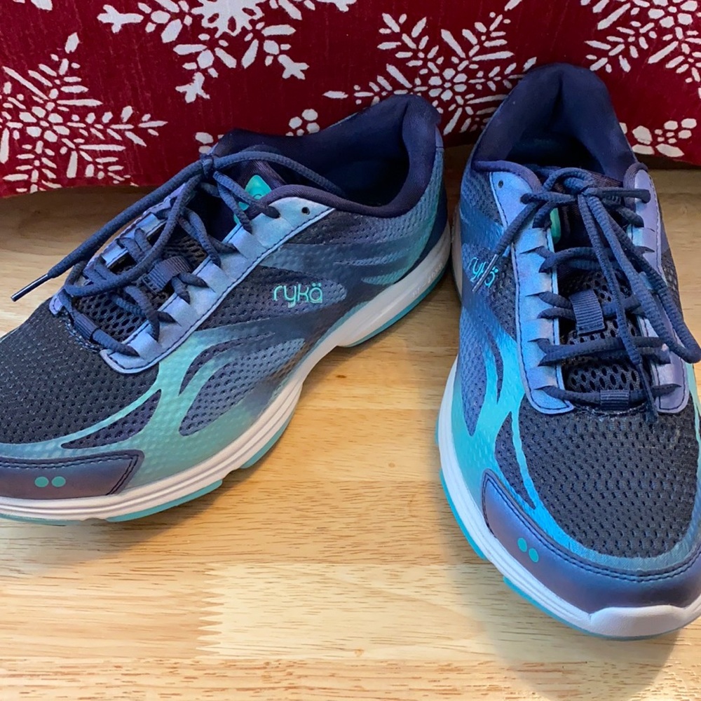 Ryka Women’s Athletic Shoes (Size 9.5)